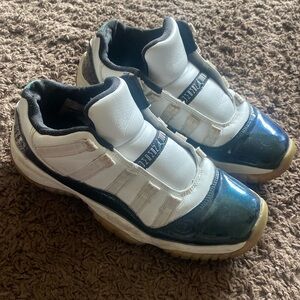 Jordan 11 retro Iridescent Lows